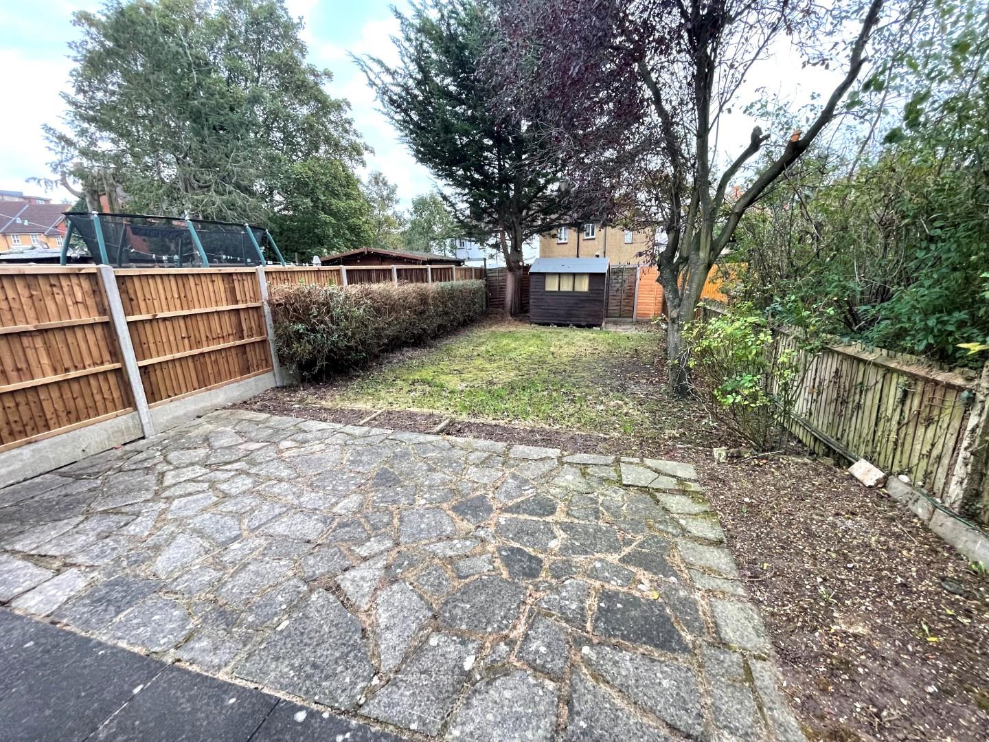 Devonshire Crescent, Mill Hill
